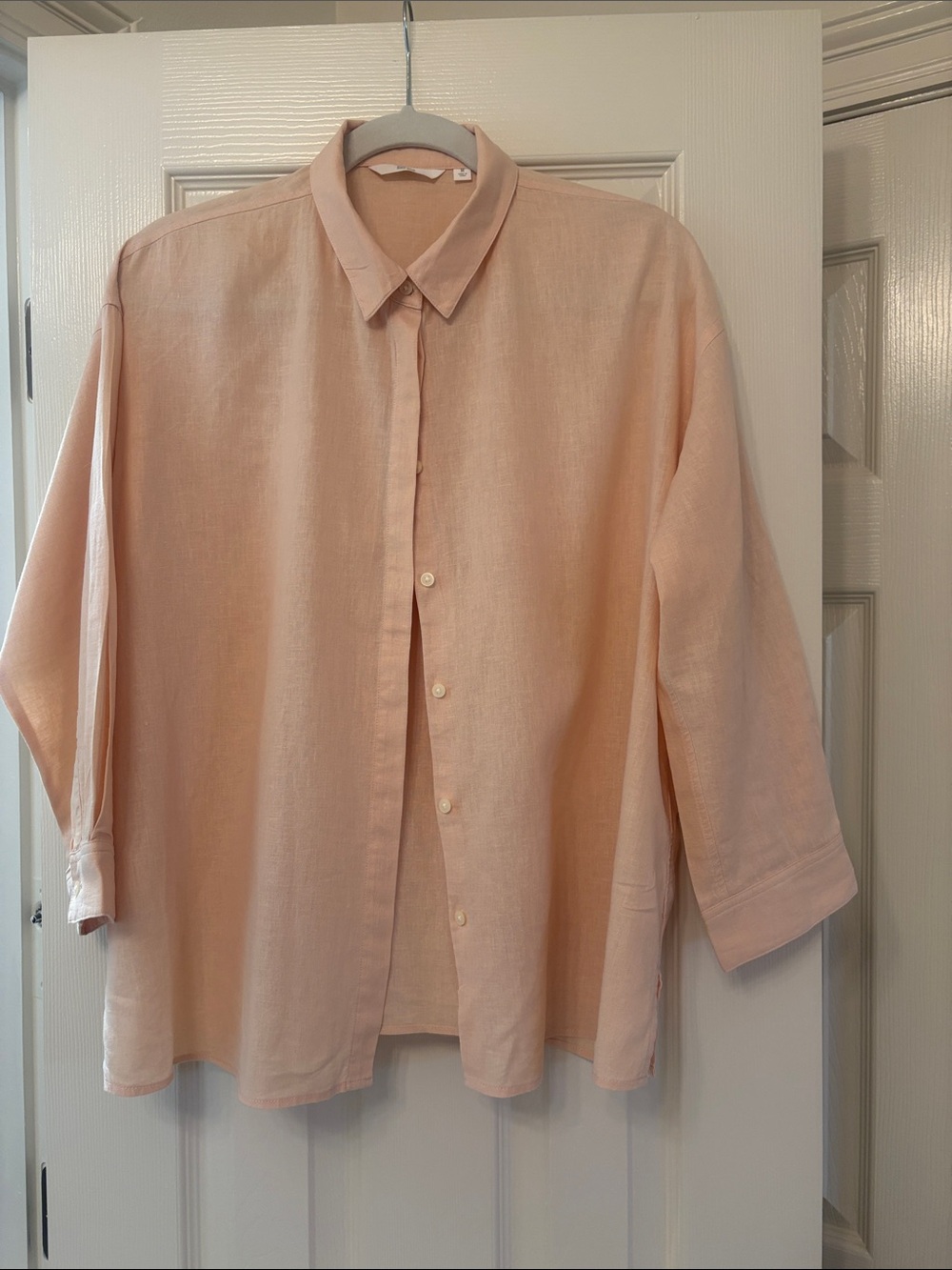 Woman’s Relaxed Button-Up Shirt in Light Peach